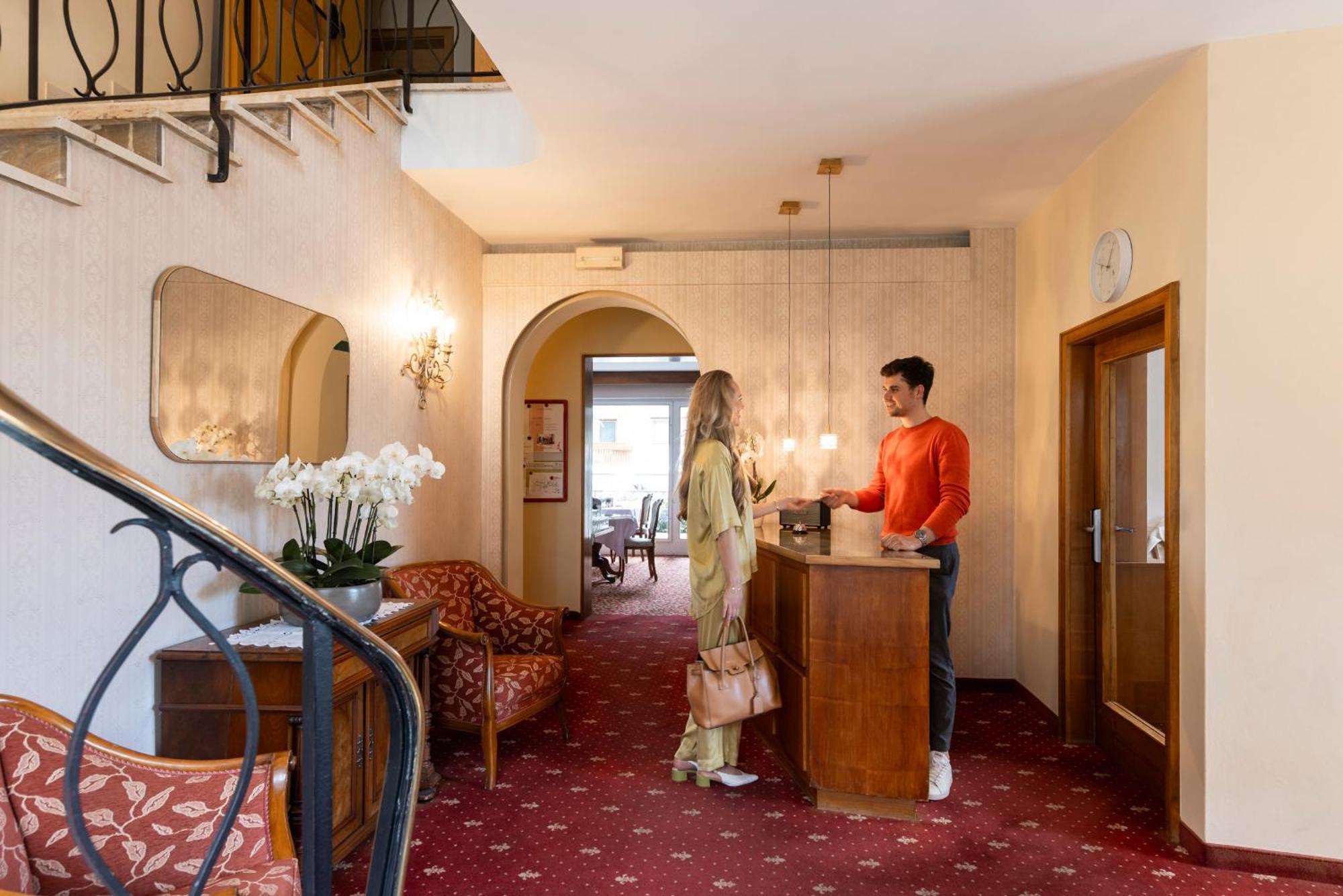 Weingarten Terlan - Rooms & Breakfast エクステリア 写真