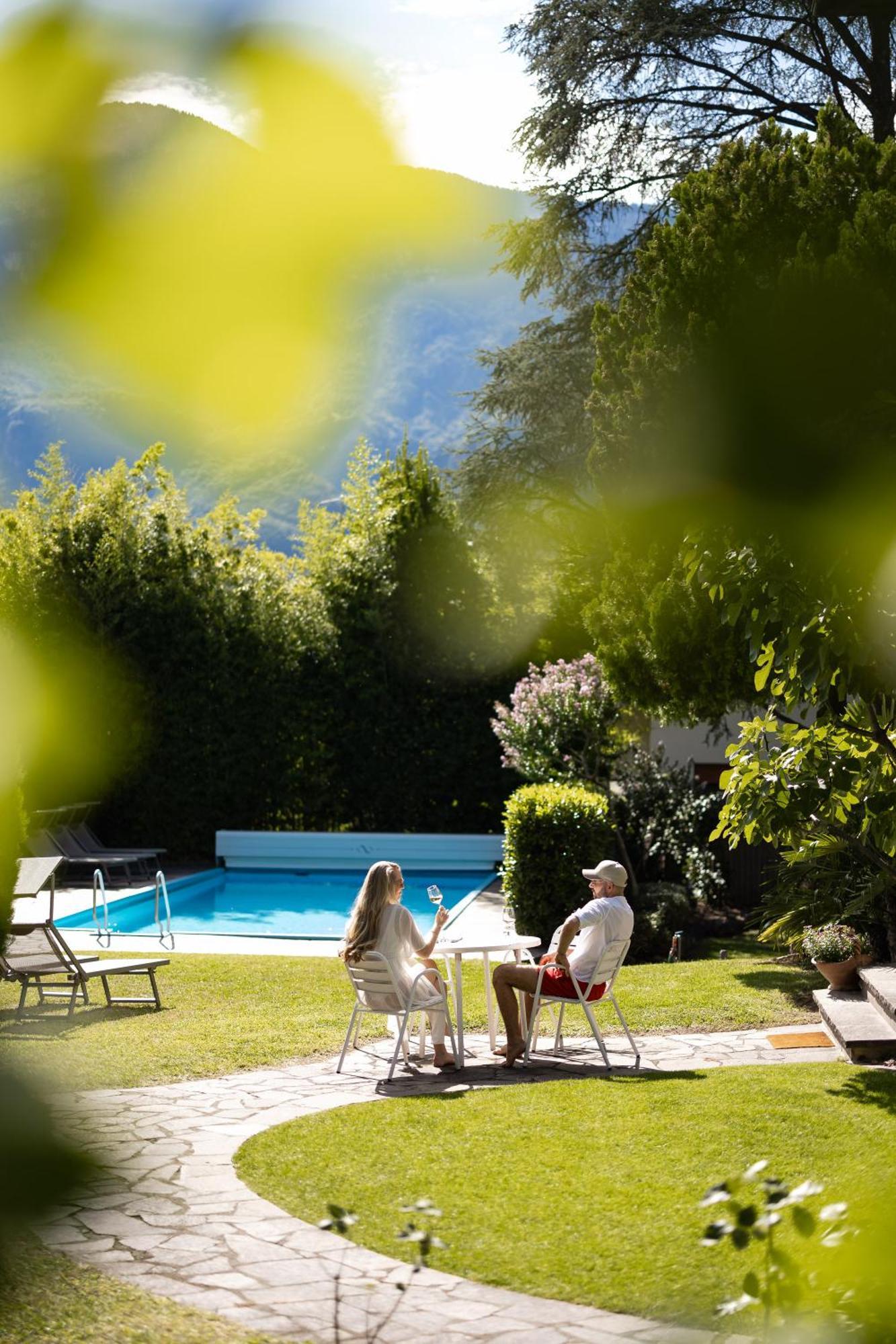 Weingarten Terlan - Rooms & Breakfast エクステリア 写真